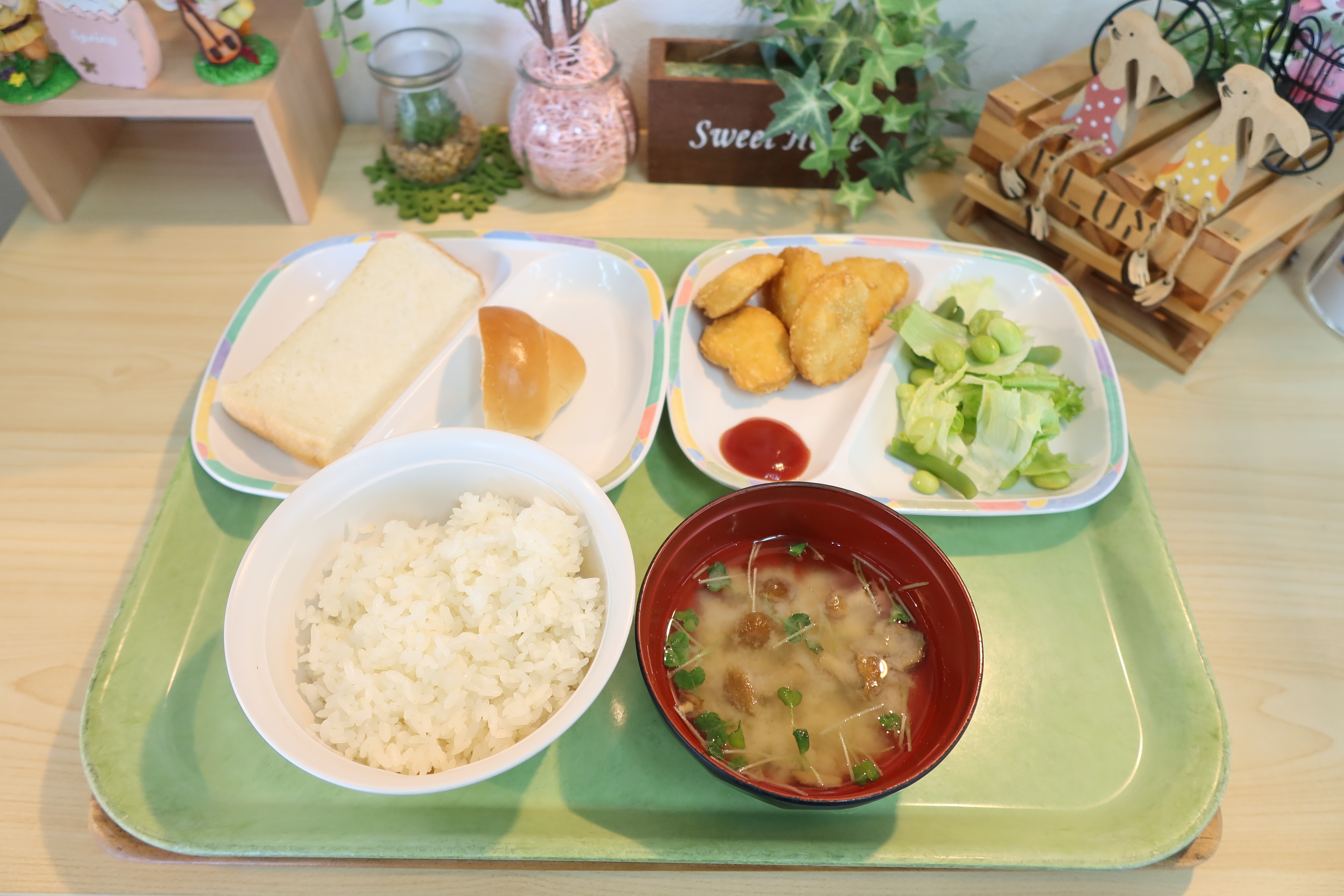 2026年度 寮食堂メニュー写真 4月 朝ごはん 4月 24日