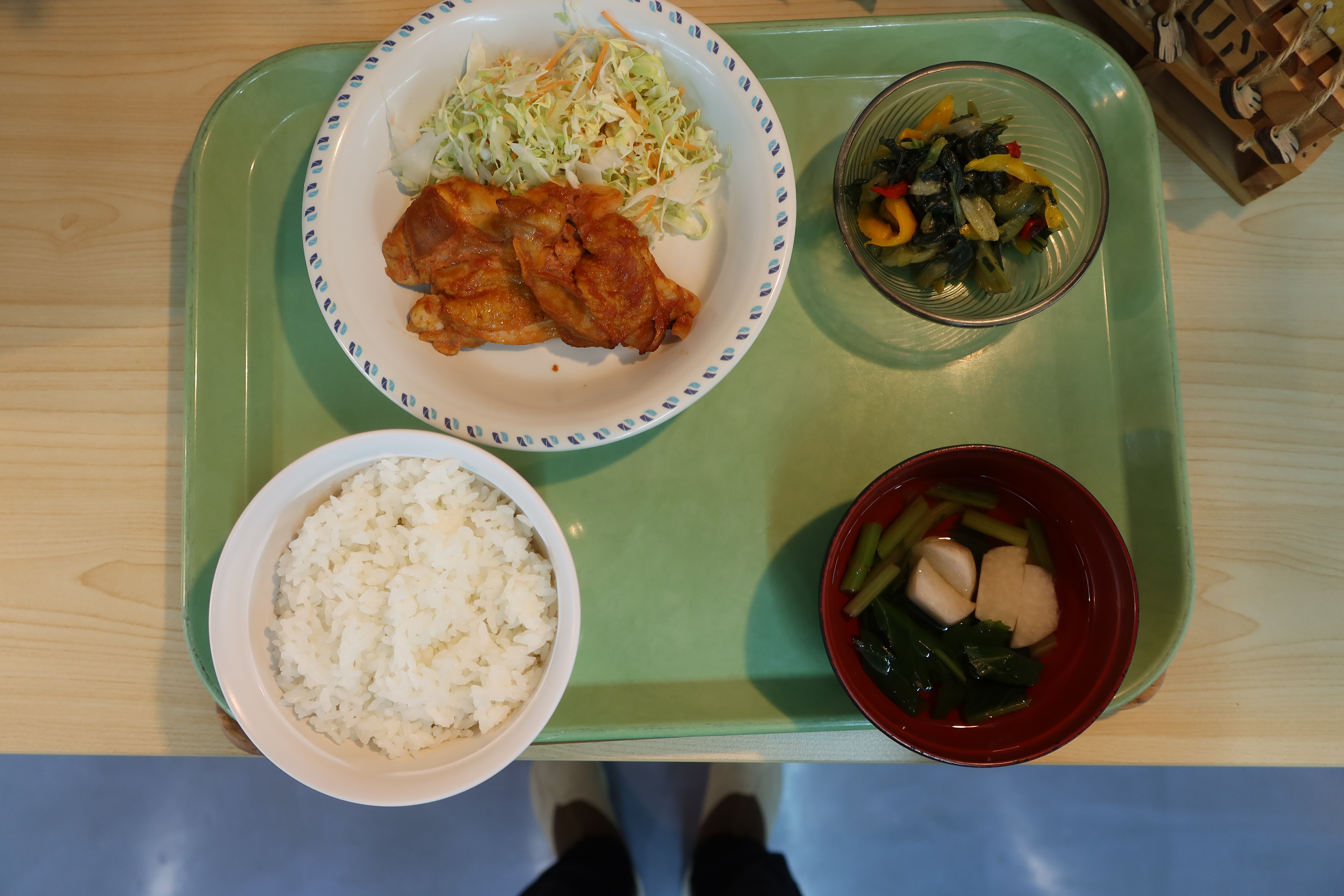 2026年度 寮食堂メニュー写真 4月 夕ごはん（一部） 4月 28日