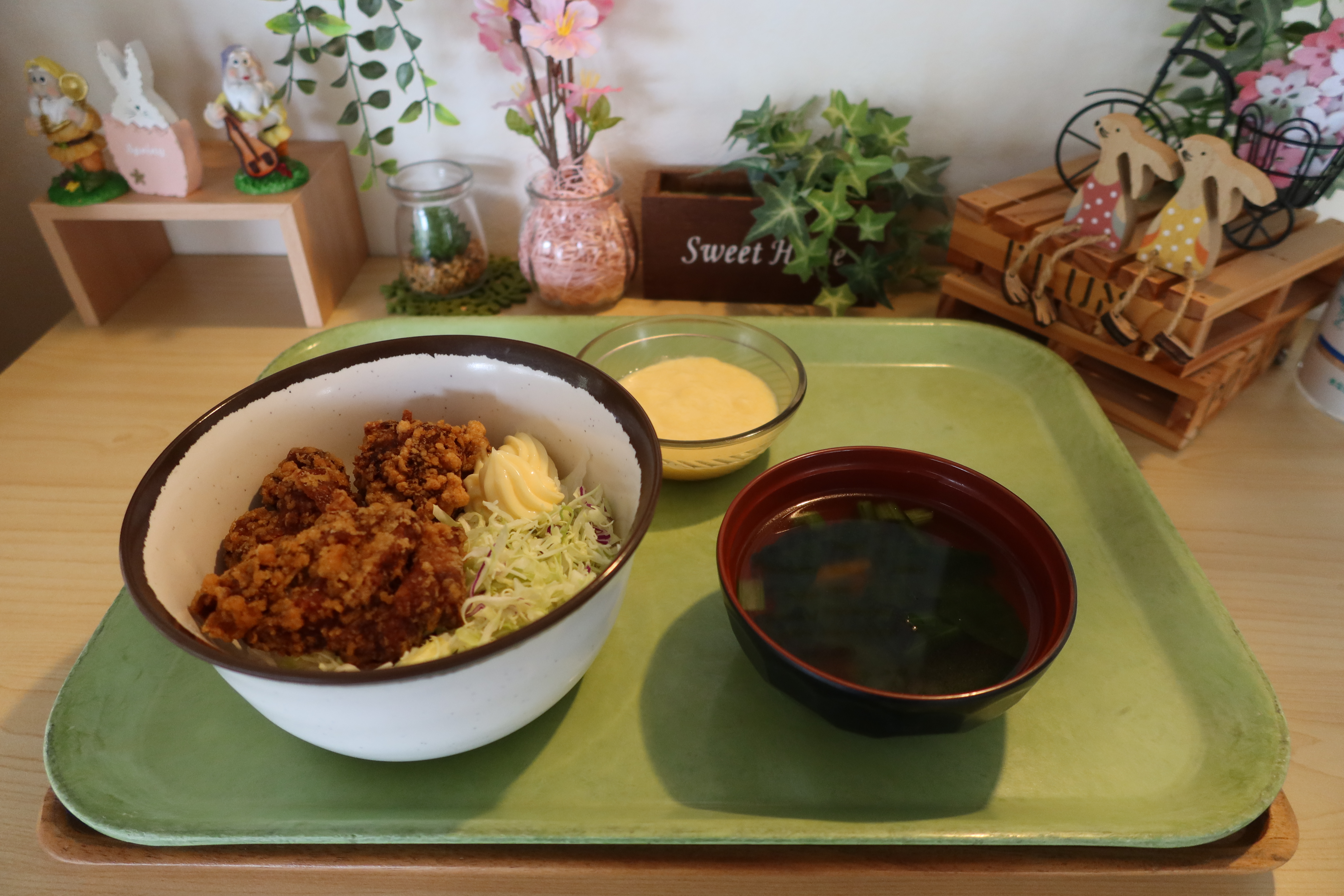 2026年度 寮食堂メニュー写真 4月 昼ごはん（一部） 4月 27日