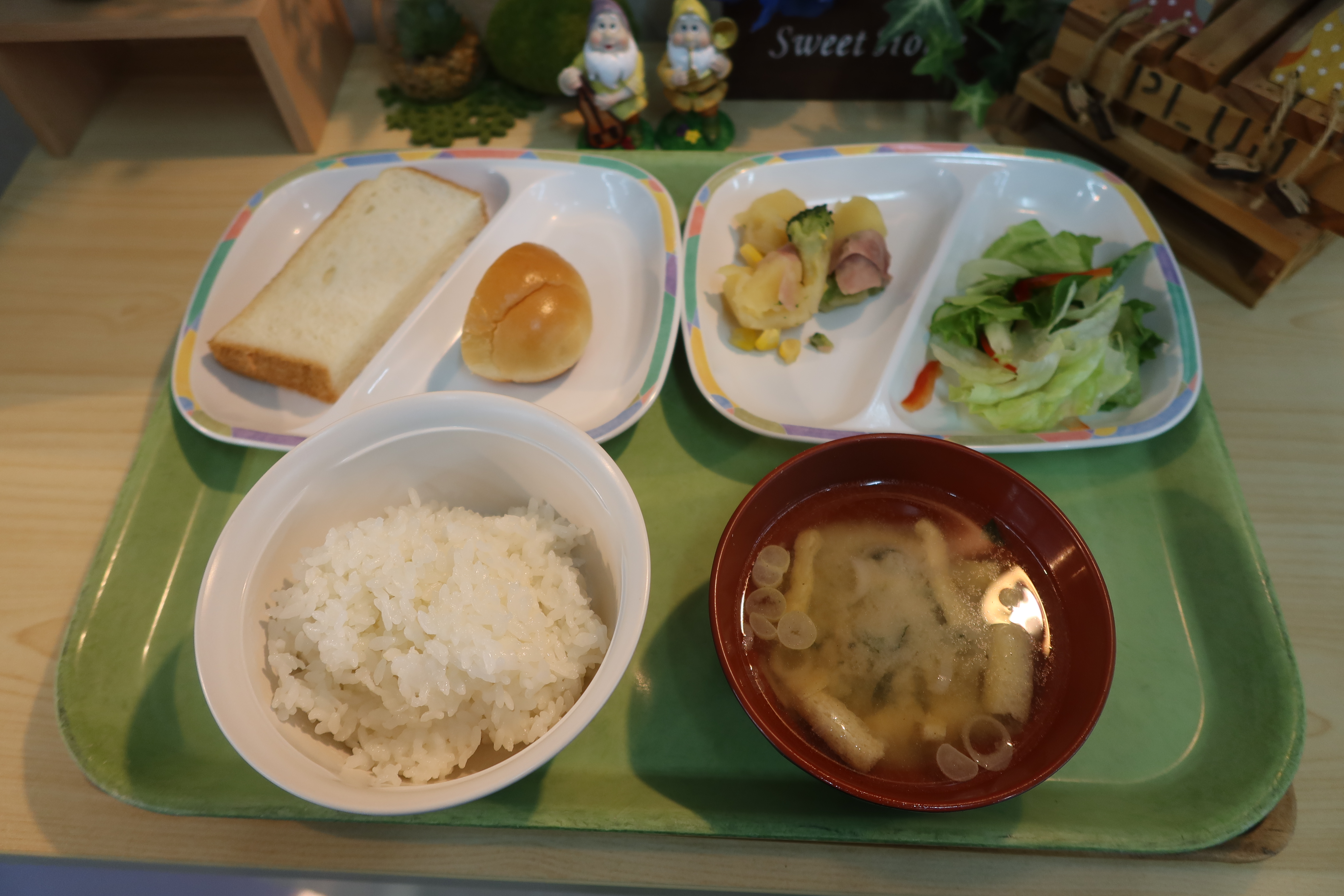 2026年度 寮食堂メニュー写真 6月 朝ごはん 6月8日